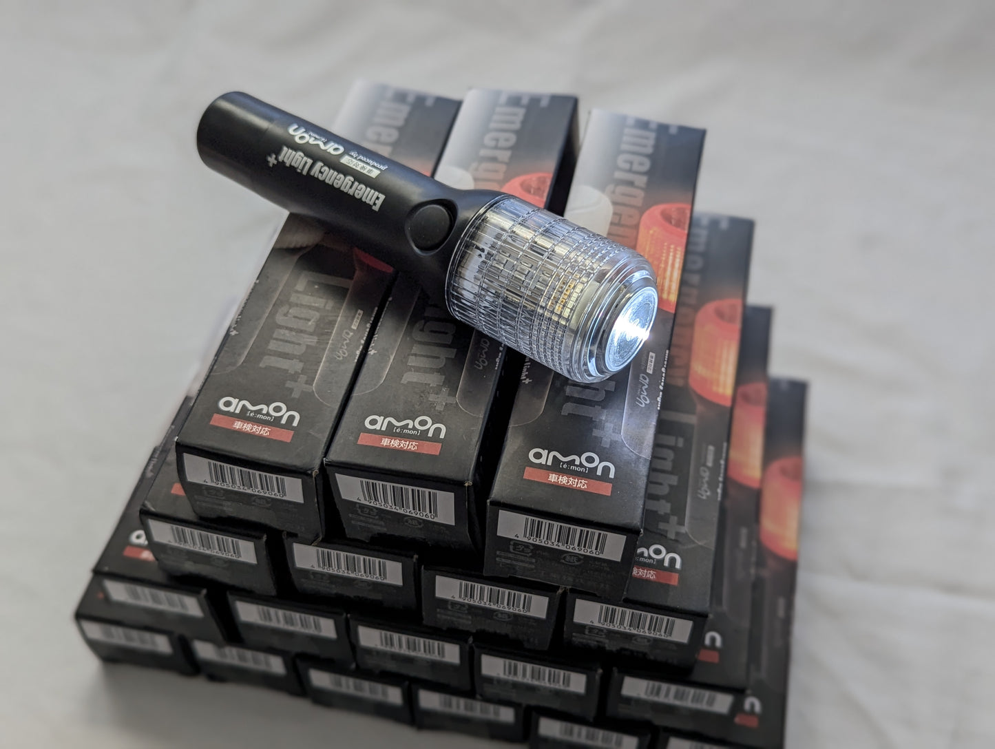 JDM Black/Flashlight Saver Magnetic Emergency LED Flare – Compact, Road-Safe Alternative to Safety Triangles