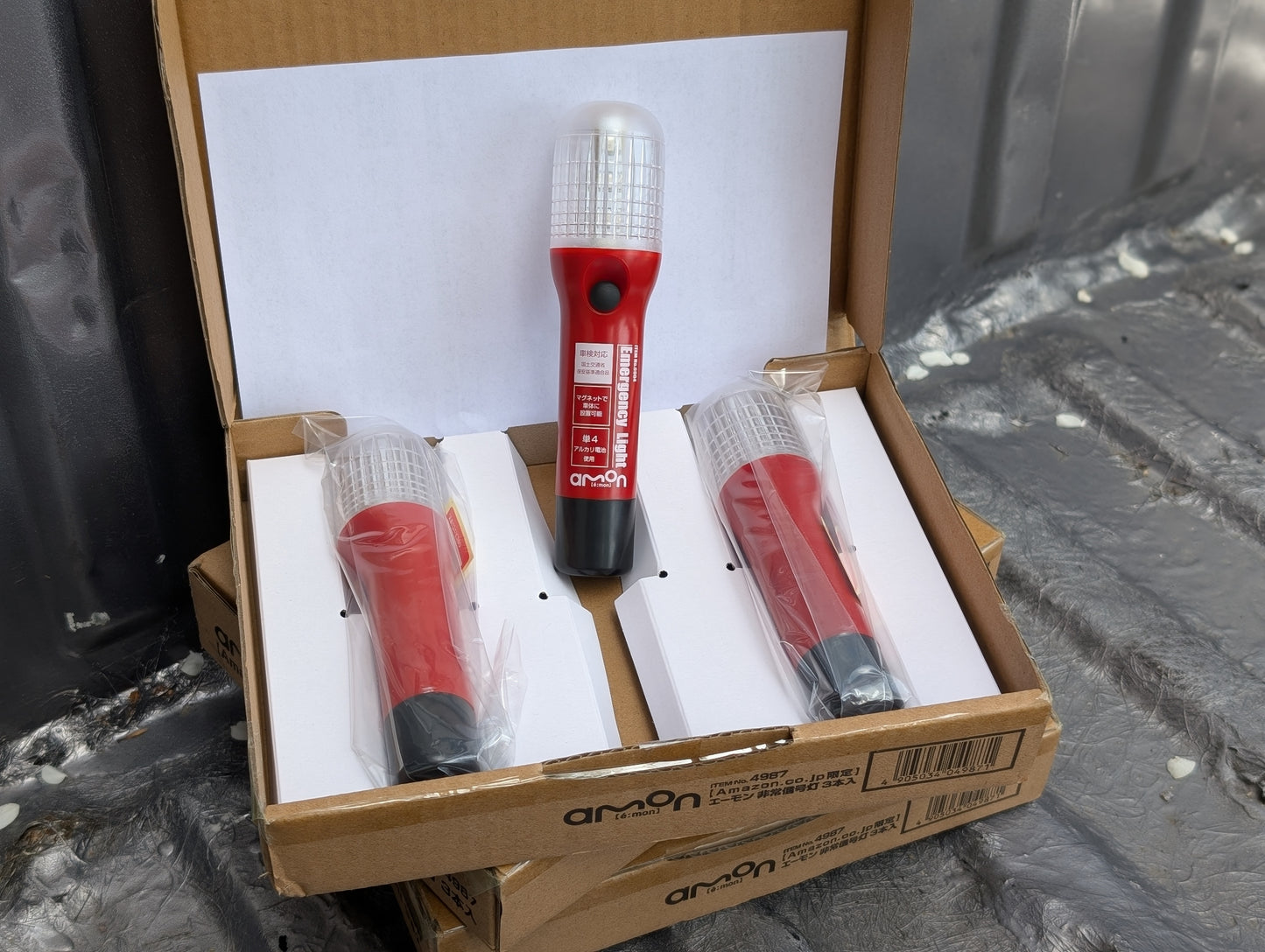 JDM Red Saver Magnetic Emergency LED Flare – Compact, Road-Safe Alternative to Safety Triangles 3 Pack