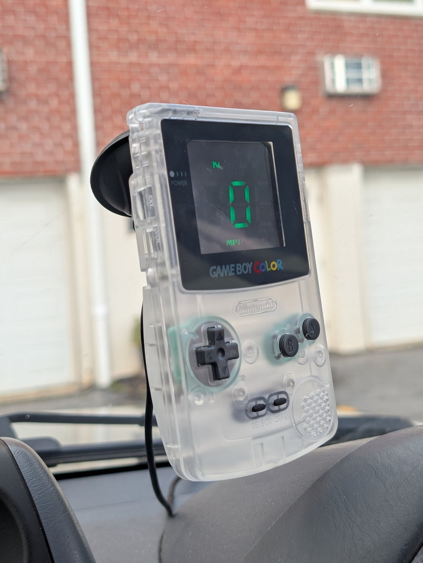 Gameboy Color GPS Speedometer – Custom Retro Car Accessory
