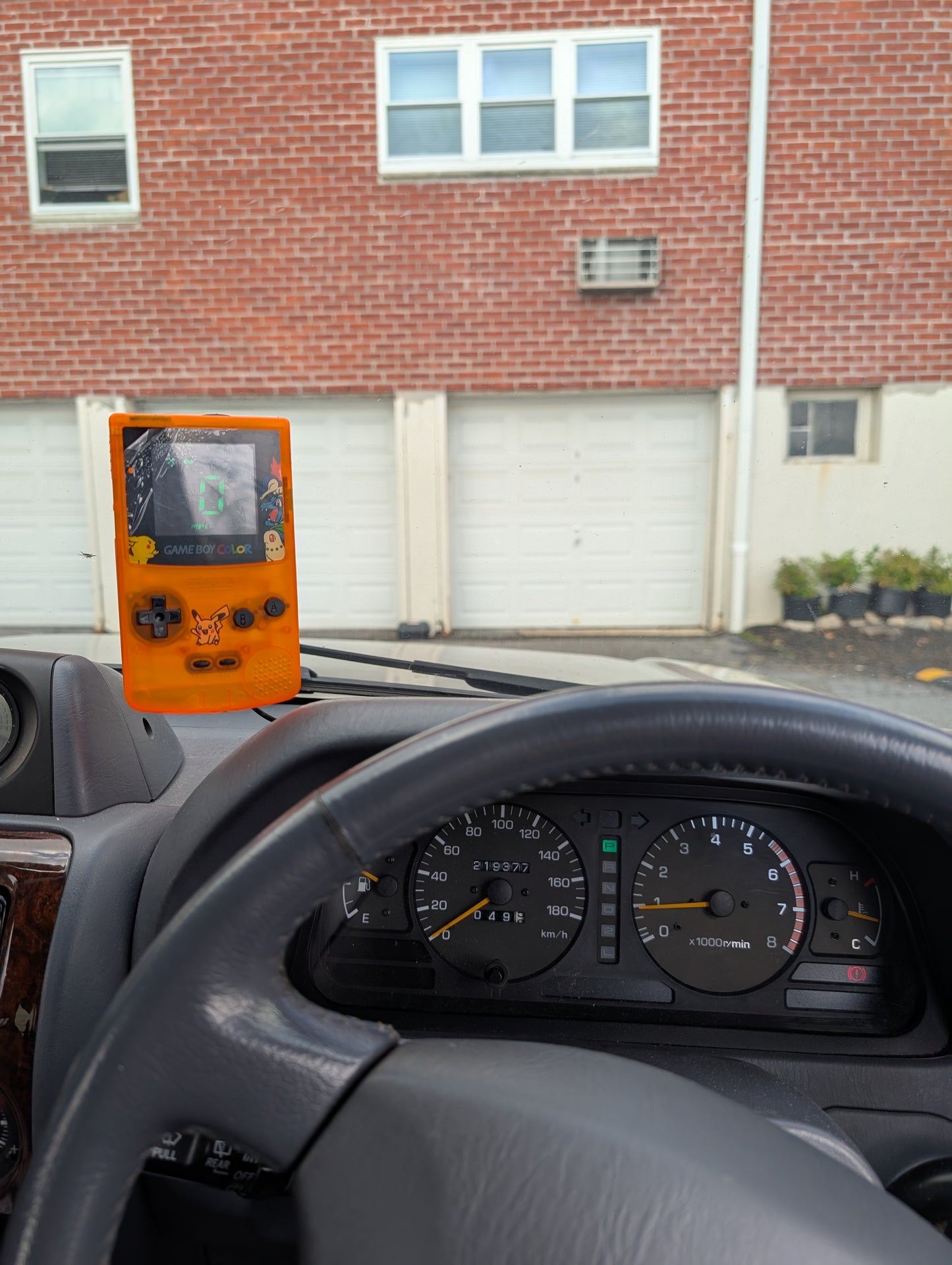 Gameboy Color GPS Speedometer – Custom Retro Car Accessory